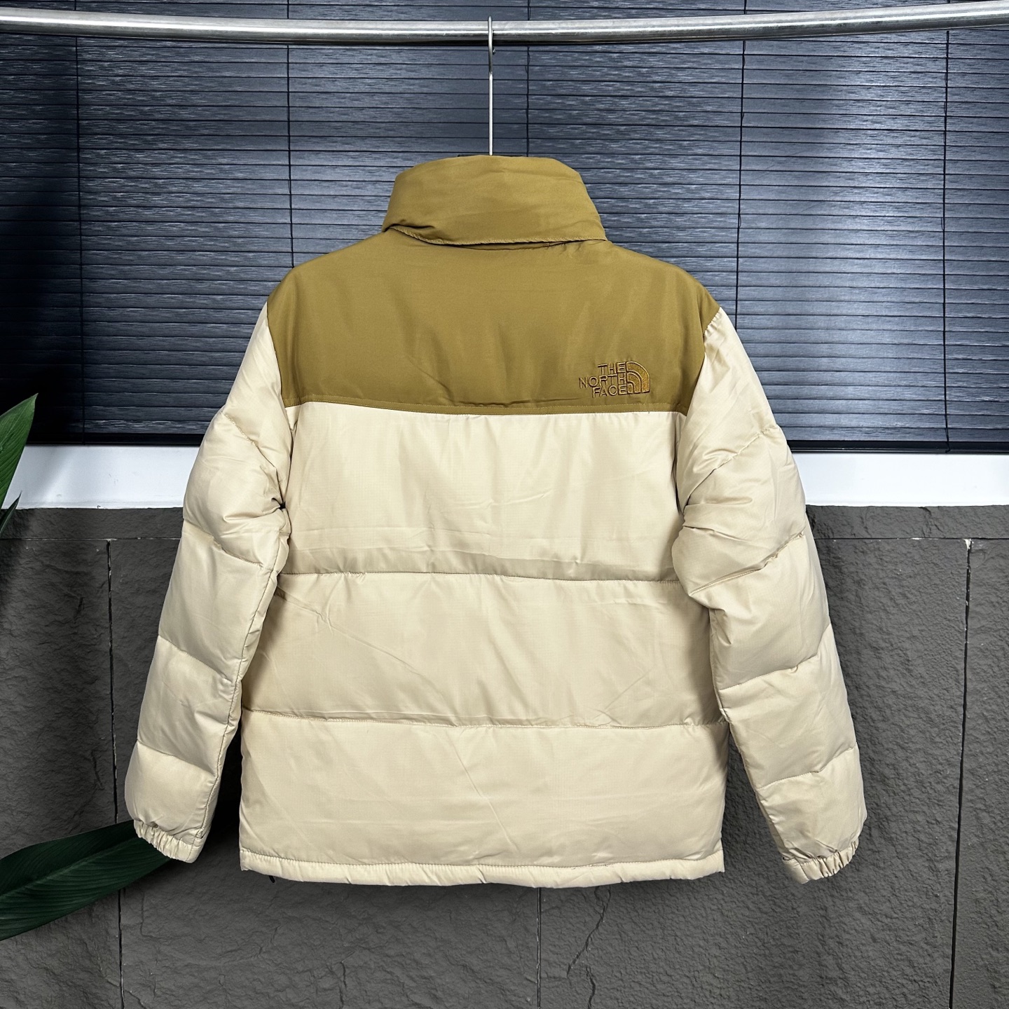 The North Face 1996 防水羽绒服 80白鸭绒 高密度尼龙 顶级复刻