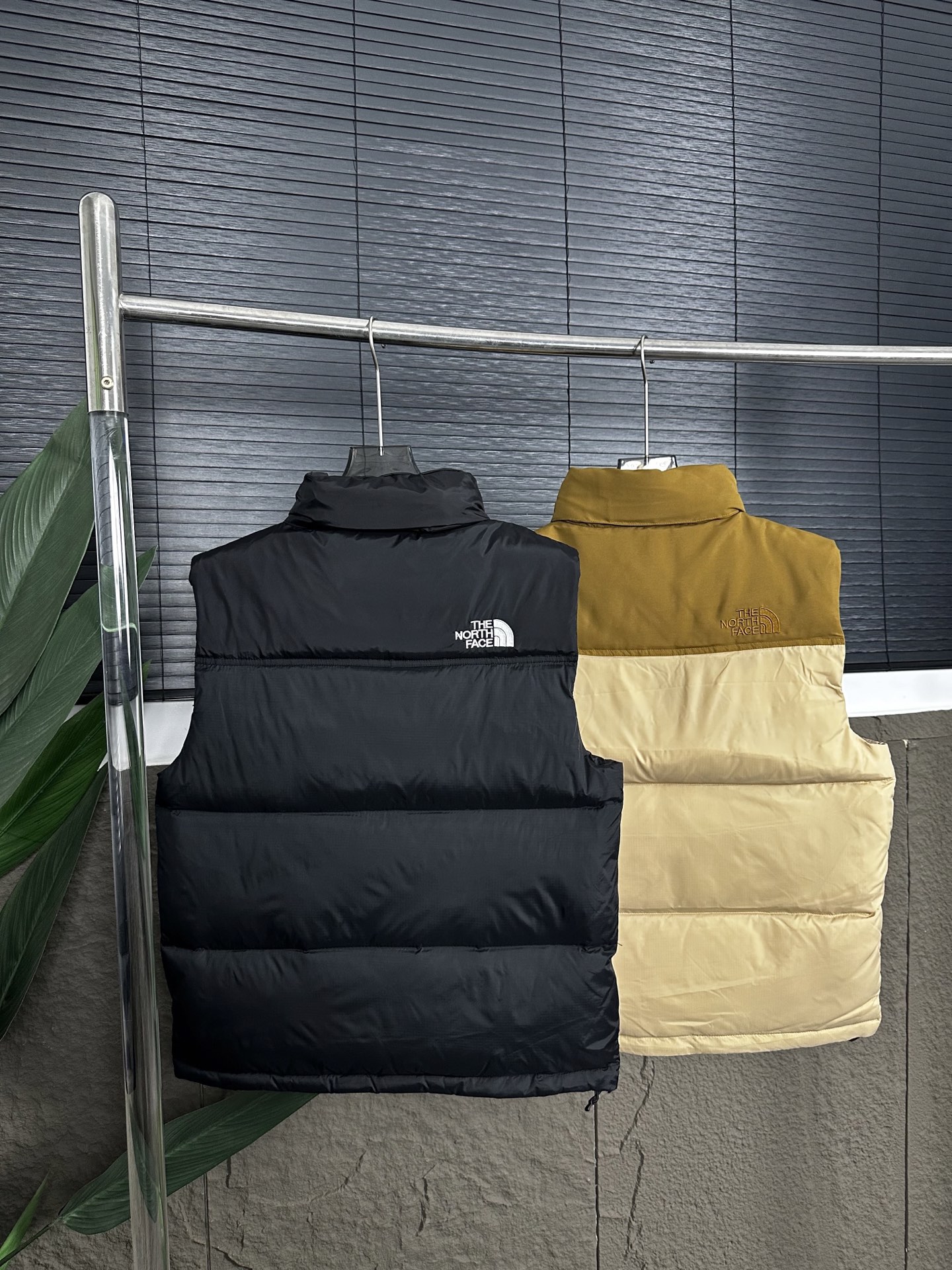 THE NORTH FACE 1996 ダウンベスト 細格ナイロン 軽量保温 国内正規品質 80%ホワイトダックダウン