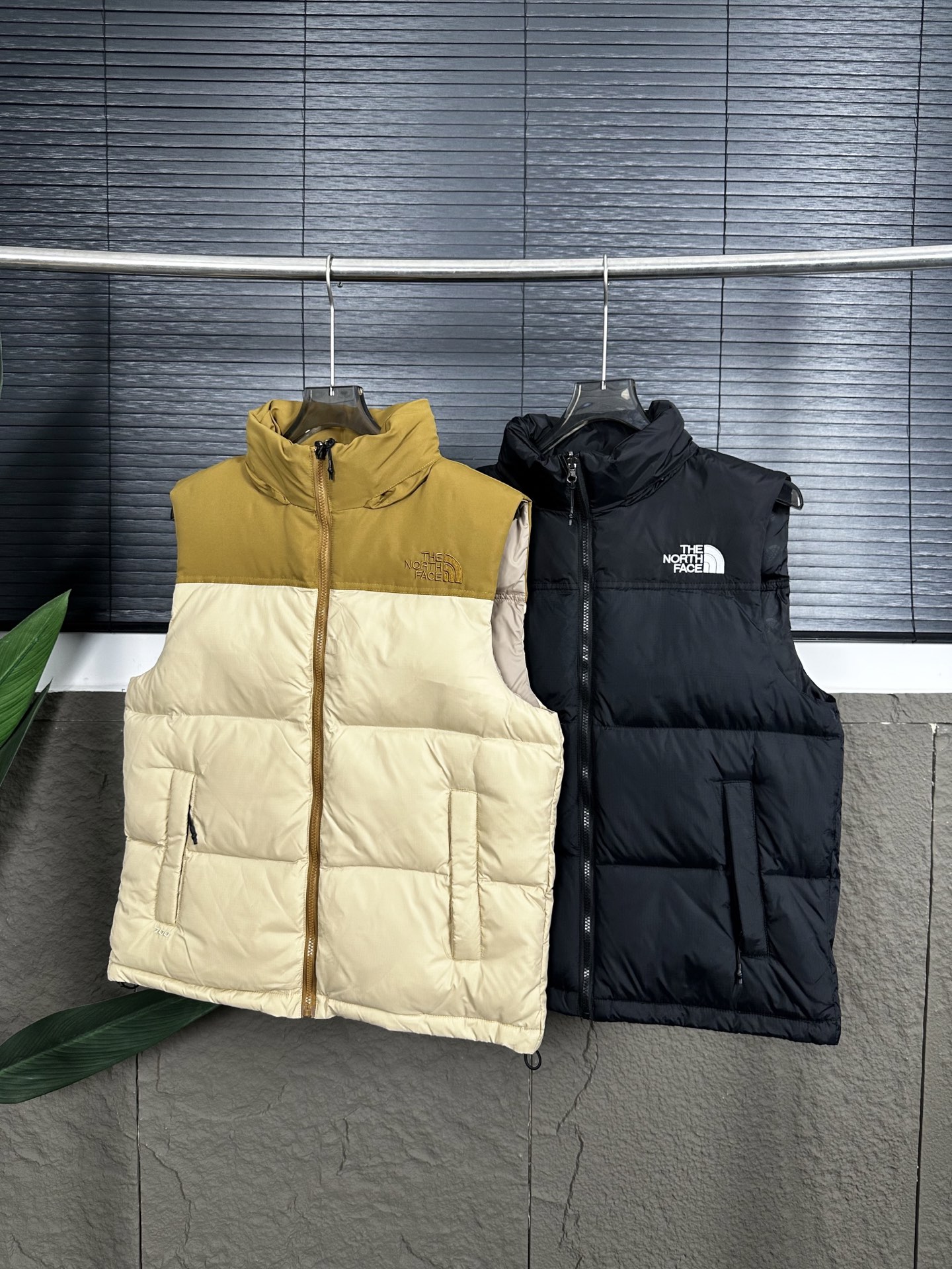 THE NORTH FACE 1996 ダウンベスト 細格ナイロン 軽量保温 オールブラック ホワイト700D ロゴ刺繍 M-3XL