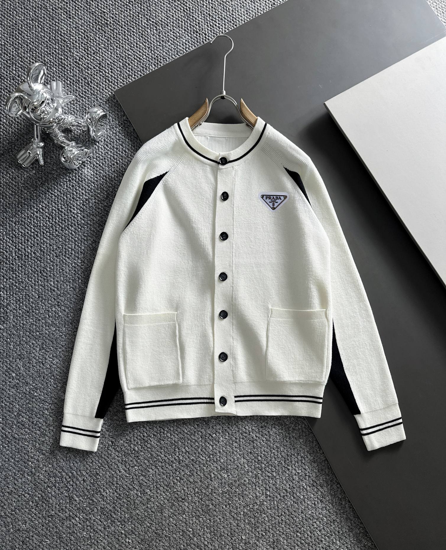 sell Online
 Prada Clothing Cardigans Sweatshirts Embroidery Wool Winter Collection Fashion