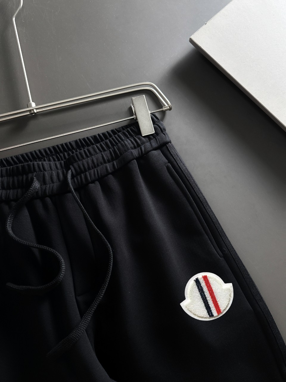 盟可睐 Moncler 高定典藏名品高定成衣时装外套连衣裙衬衫T恤 #863A92CE 2
