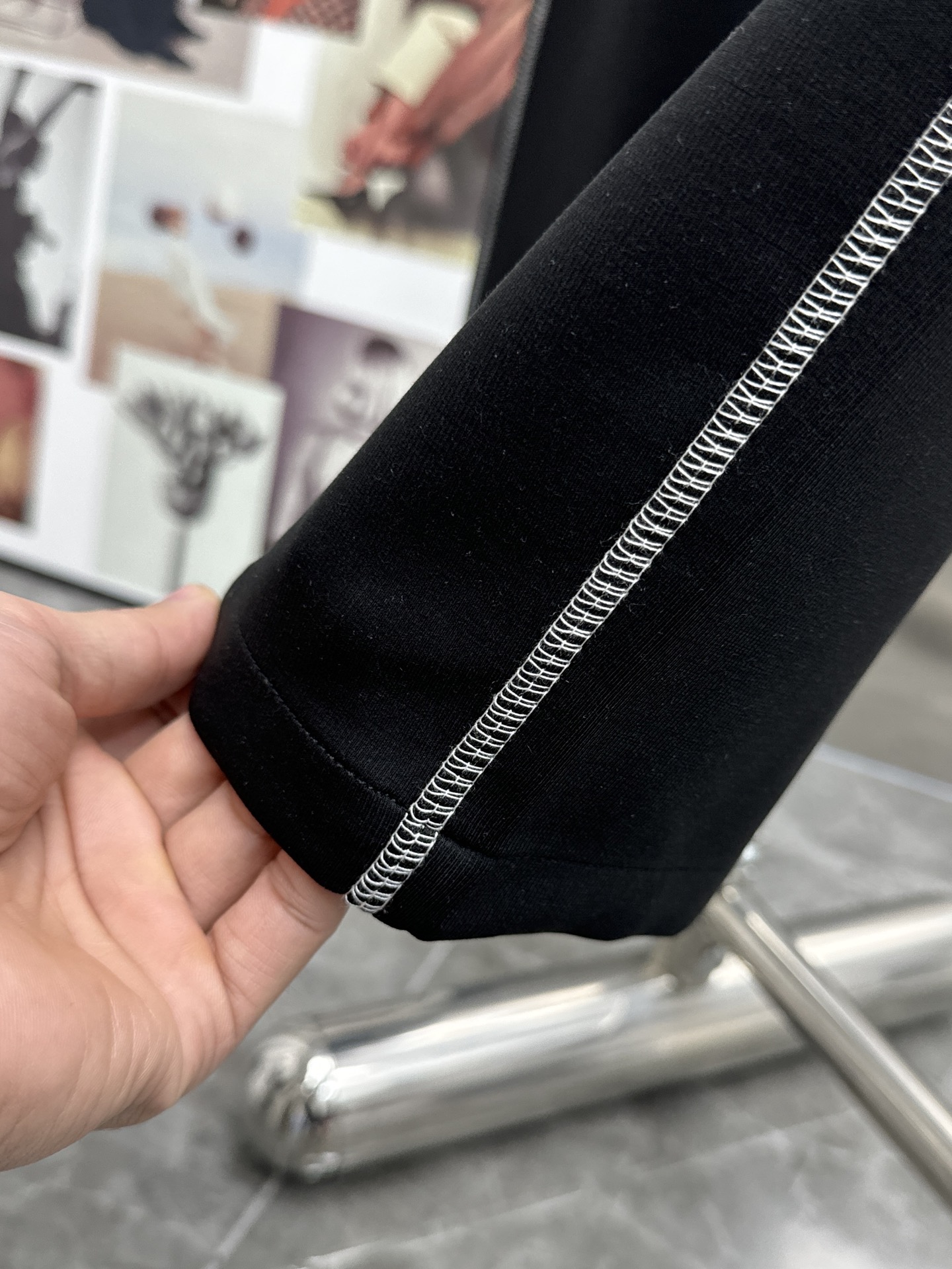 High-End ToU.CD 2025 Loco Pants: Gold Embroidery, Tailor-Made, High Quality - 图片 9