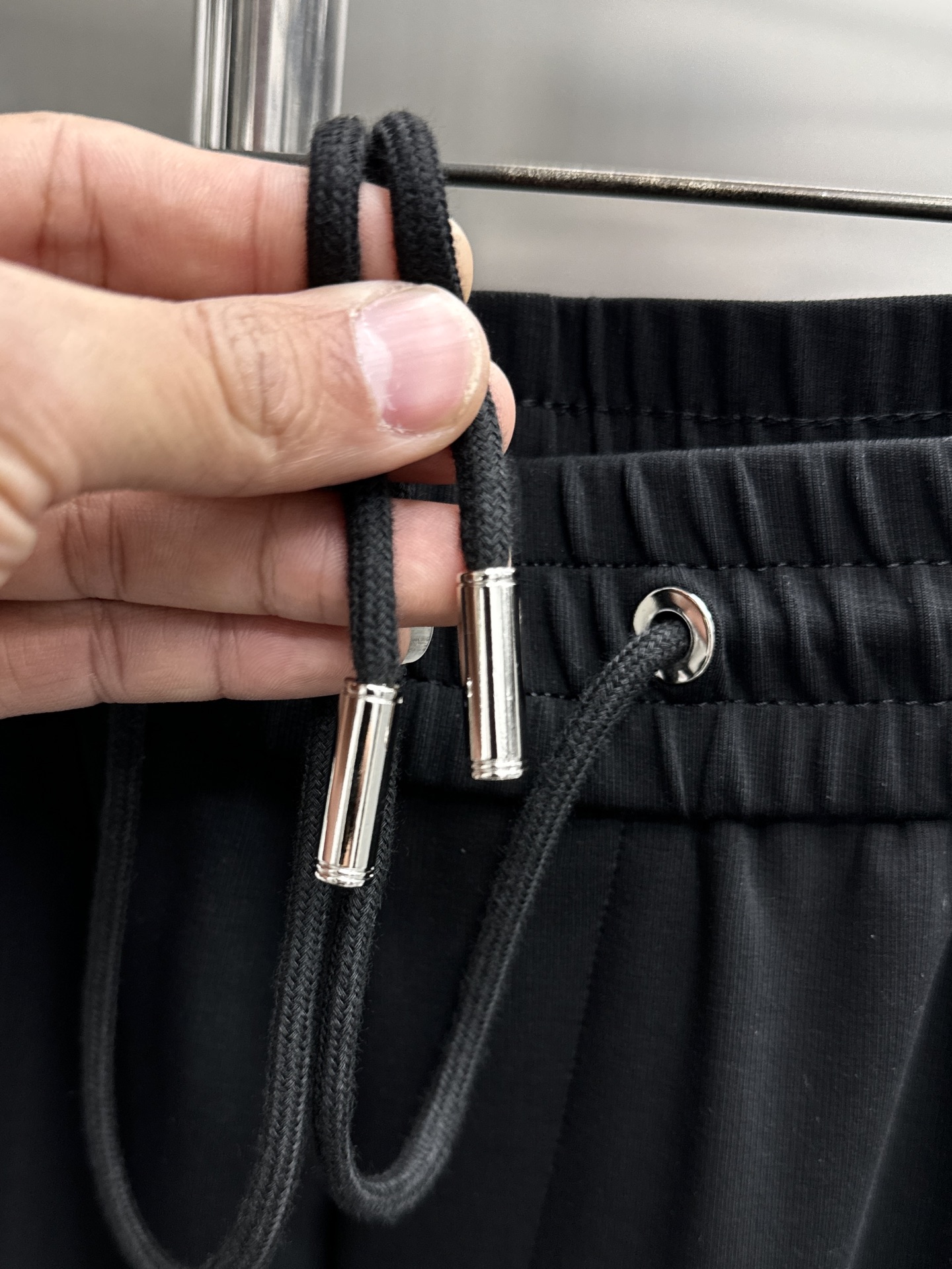 High-End Louis Vuitton Summer Pants: Tailored Fabrics, Impeccable Detail, Brand Design, High Quality - 图片 7