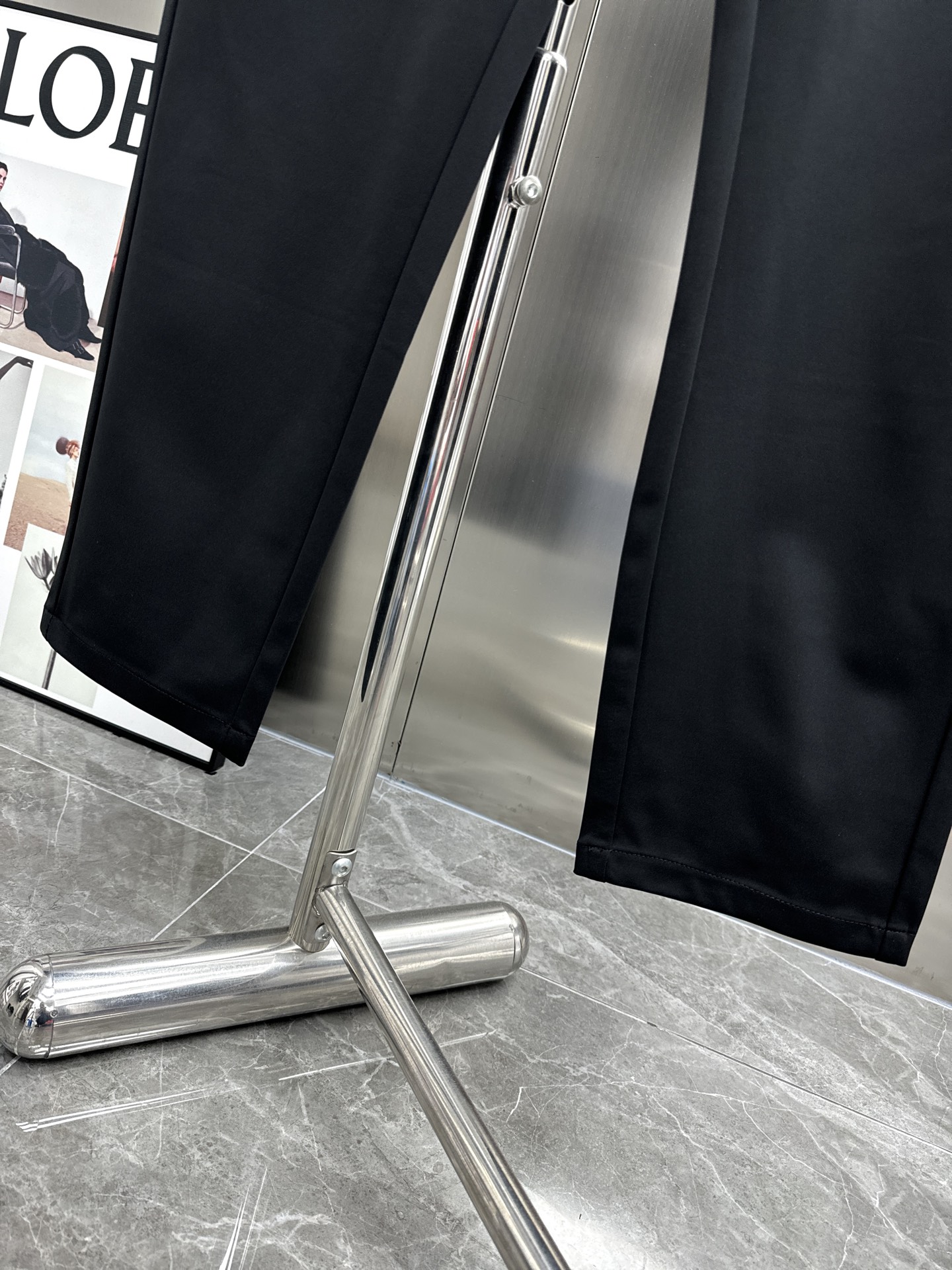 TOU Prada Summer Pants: High-Quality Tailored Design with Brand Elements, Ultimate Comfort - 图片 8