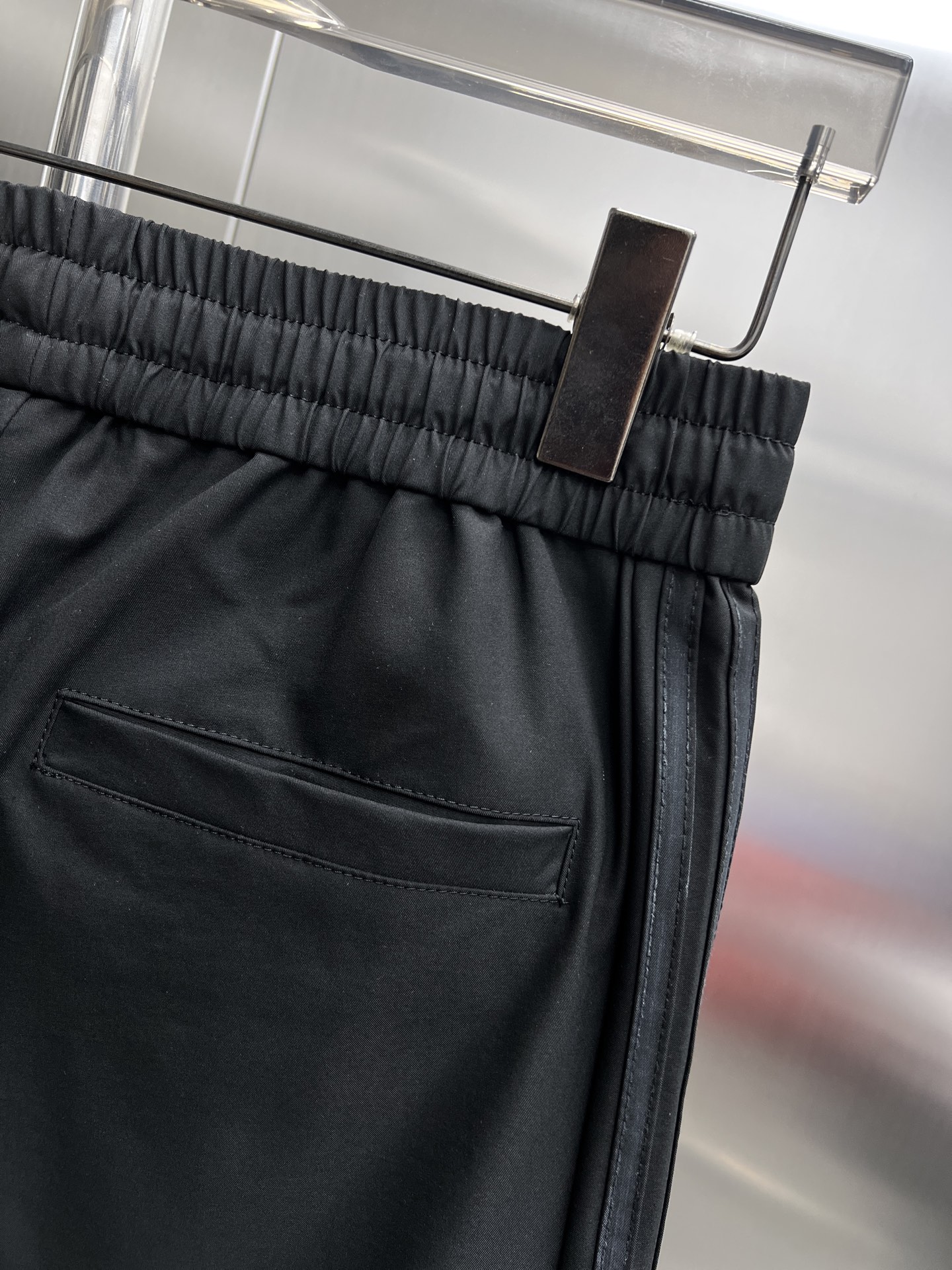 High-End Golden Embroidered Recreational Pants: 2025 Spring/Summer Collection - 图片 6