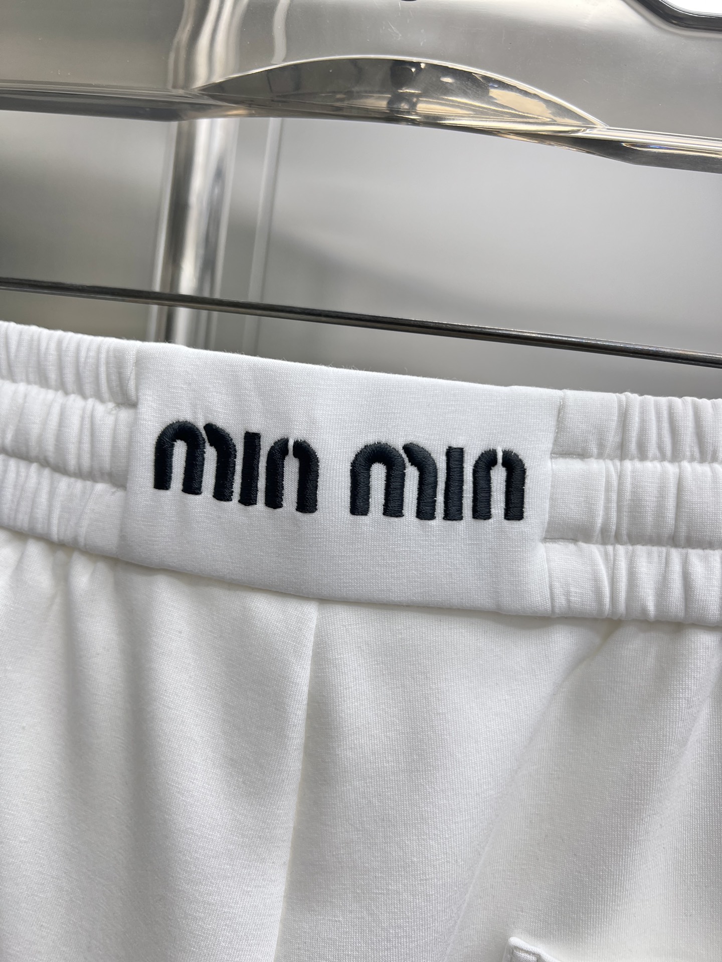 Miu Miu  休闲裤服装 7