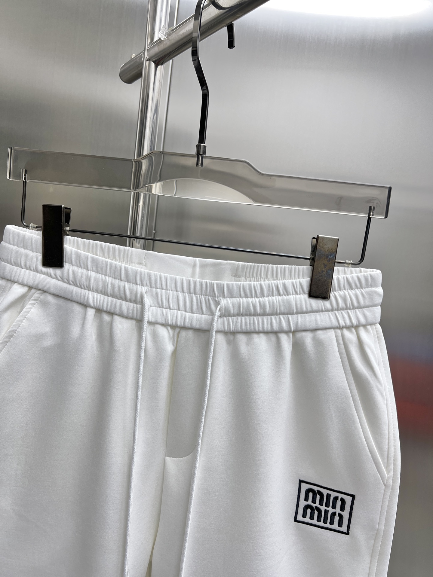 Miu Miu  休闲裤服装 3