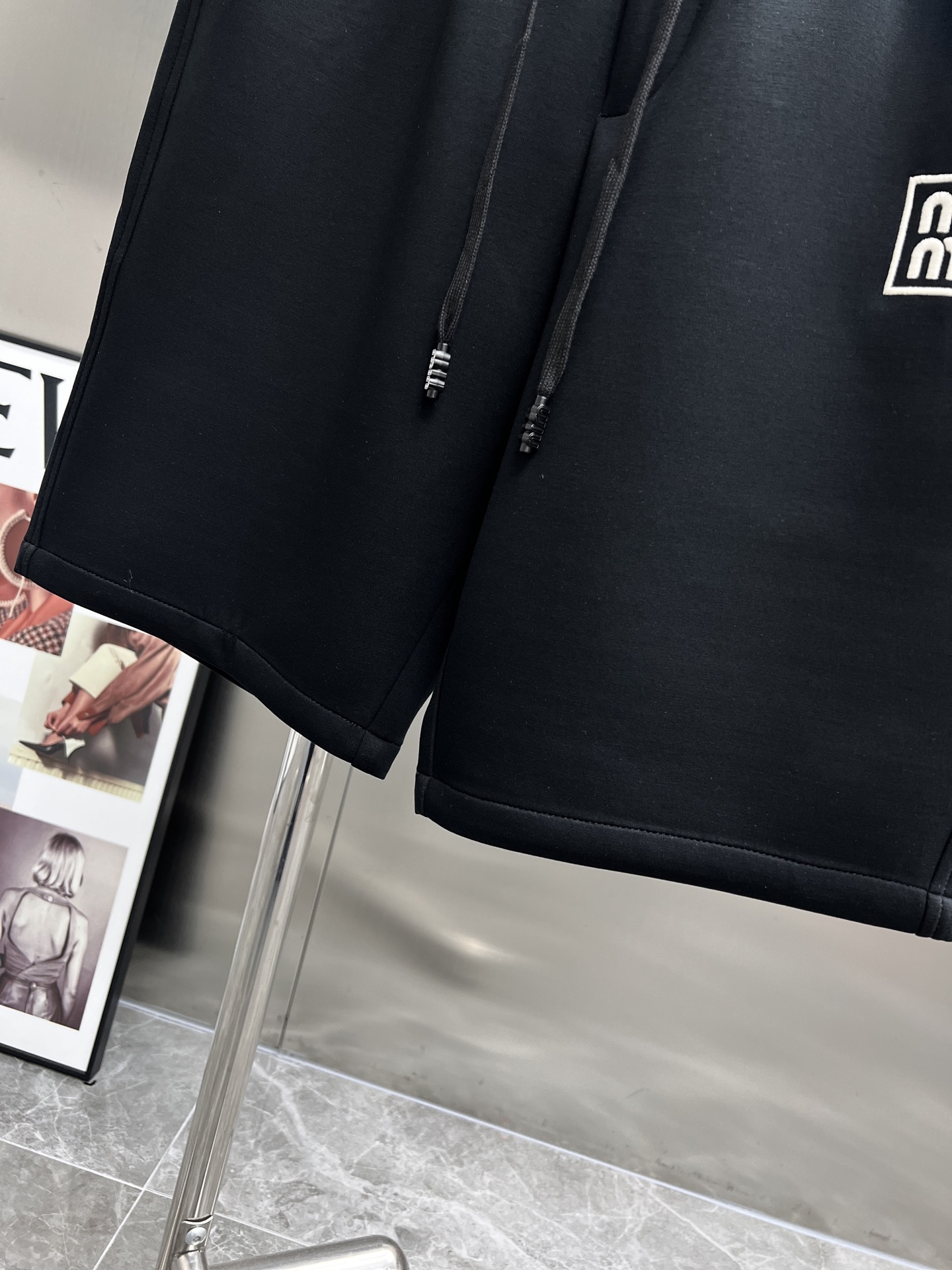 Miu Miu 休闲裤服装 8 Miu Miu 休闲裤服装 8