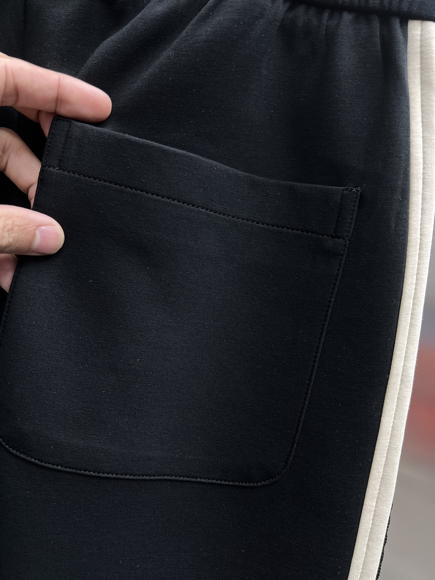 Loewe  休闲裤服装,loewe 8