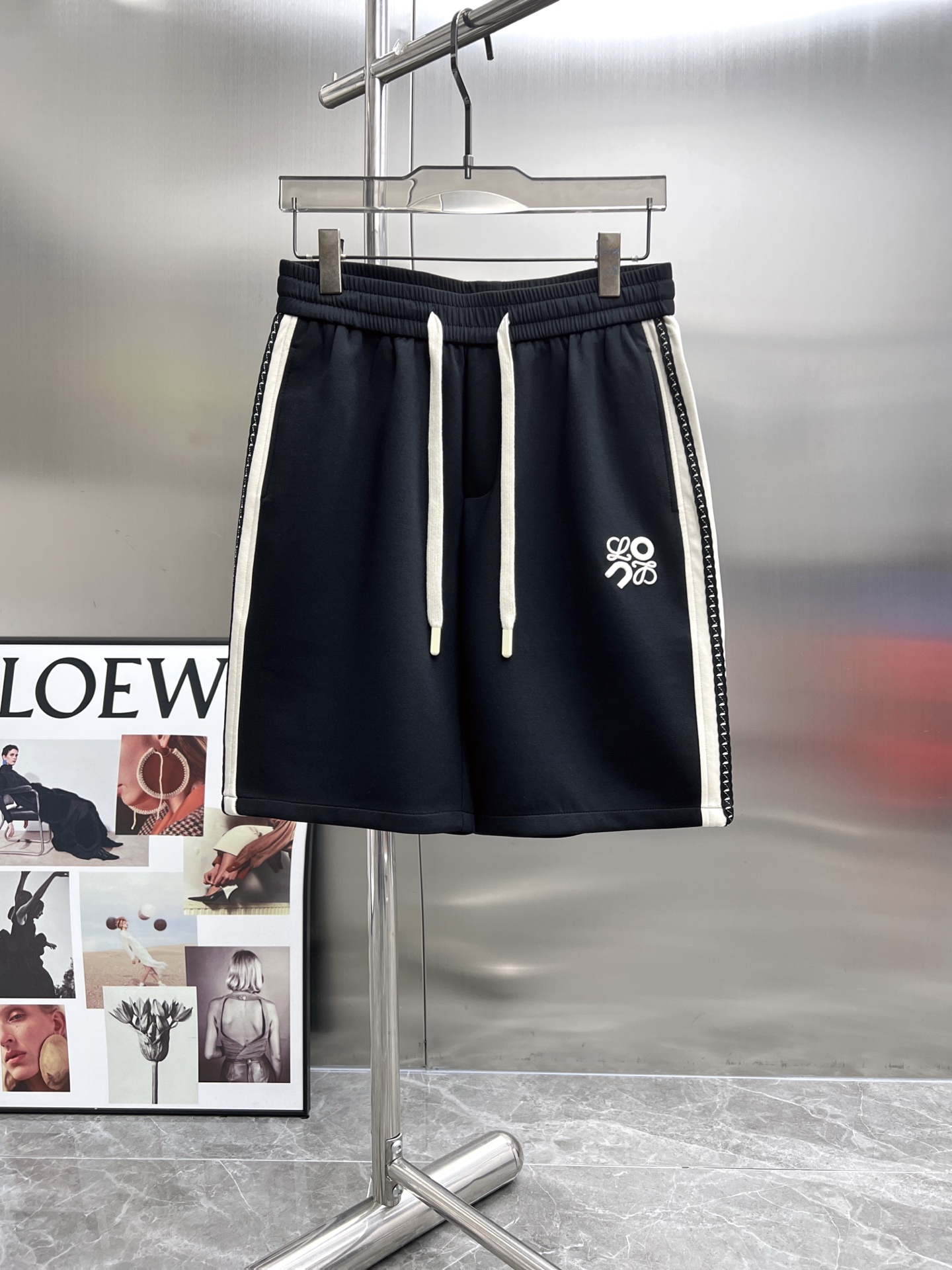 罗意威  loewe  2025春夏新款 休闲裤   短裤，高端版本！专柜...