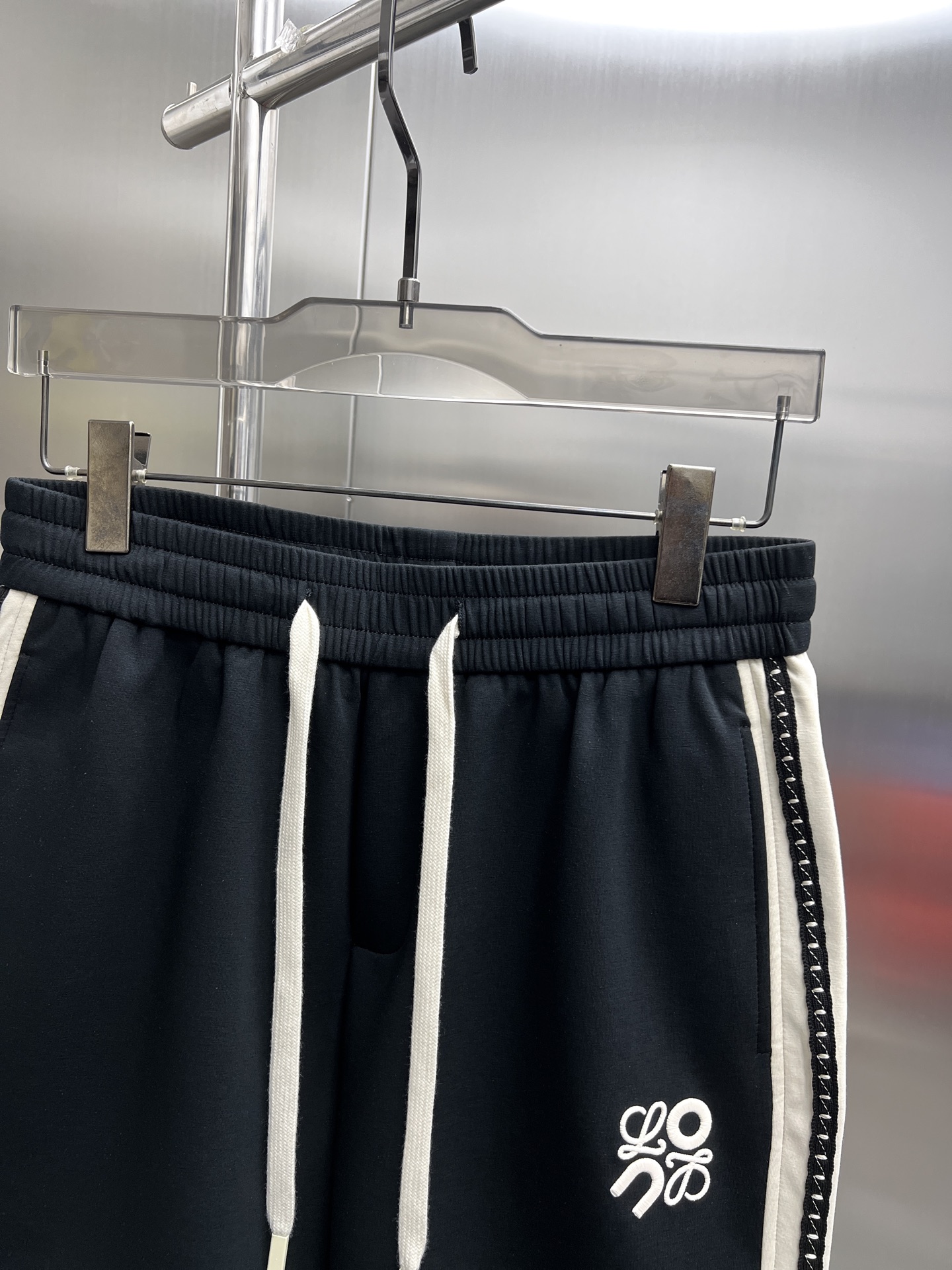 Loewe  休闲裤服装,loewe 4