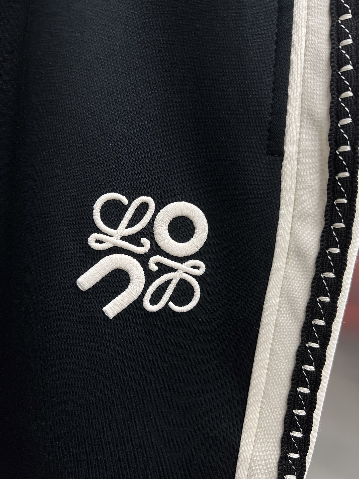 Loewe  休闲裤服装,loewe 5