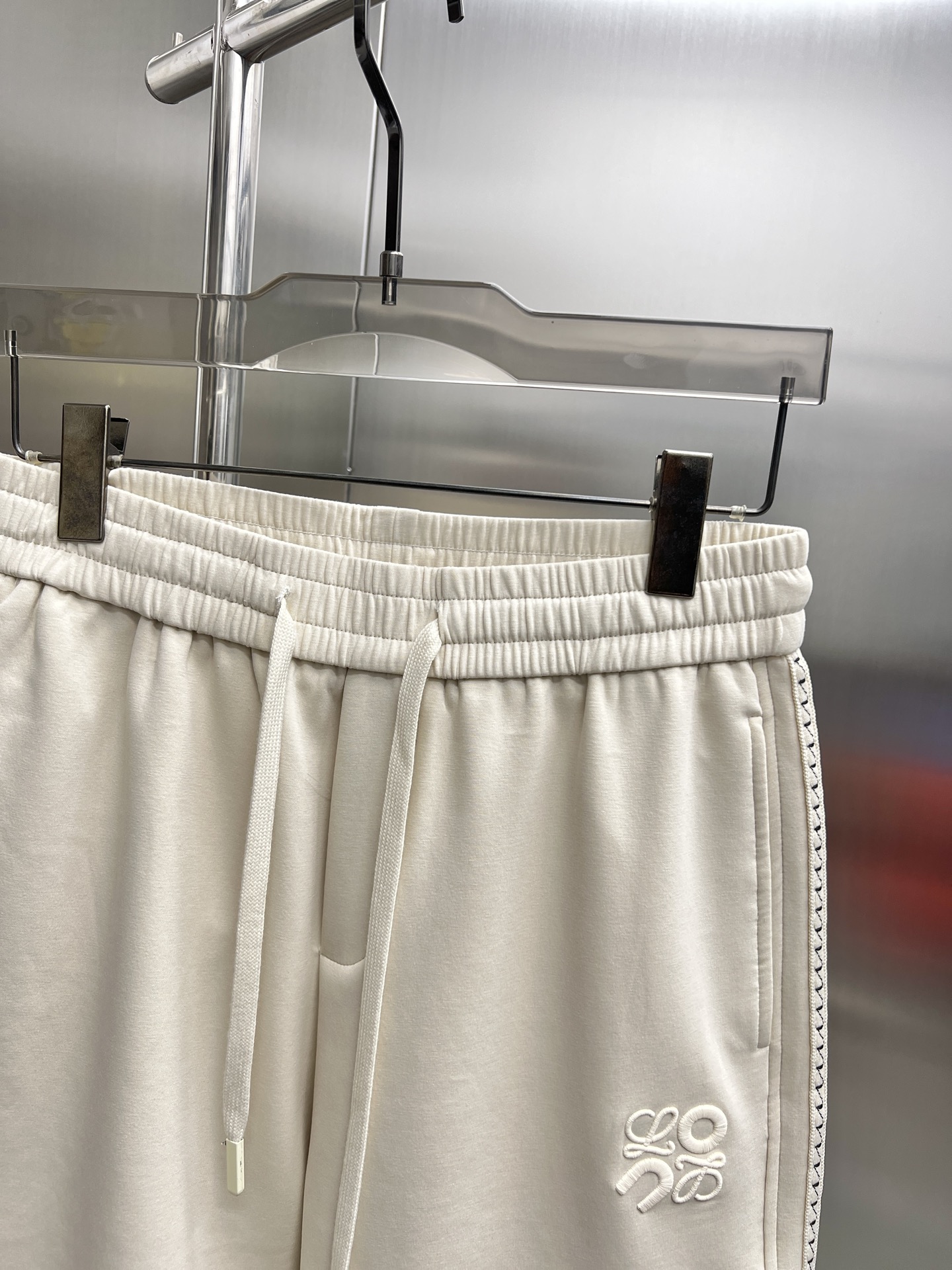 Loewe 休闲裤服装,loewe 4 Loewe 休闲裤服装,loewe 4