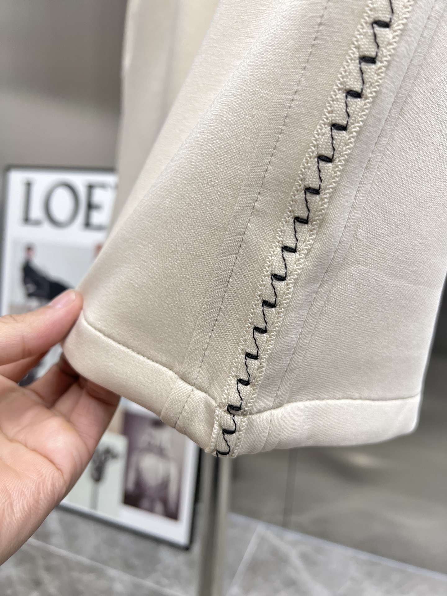 Loewe 休闲裤服装,loewe 9 Loewe 休闲裤服装,loewe 9