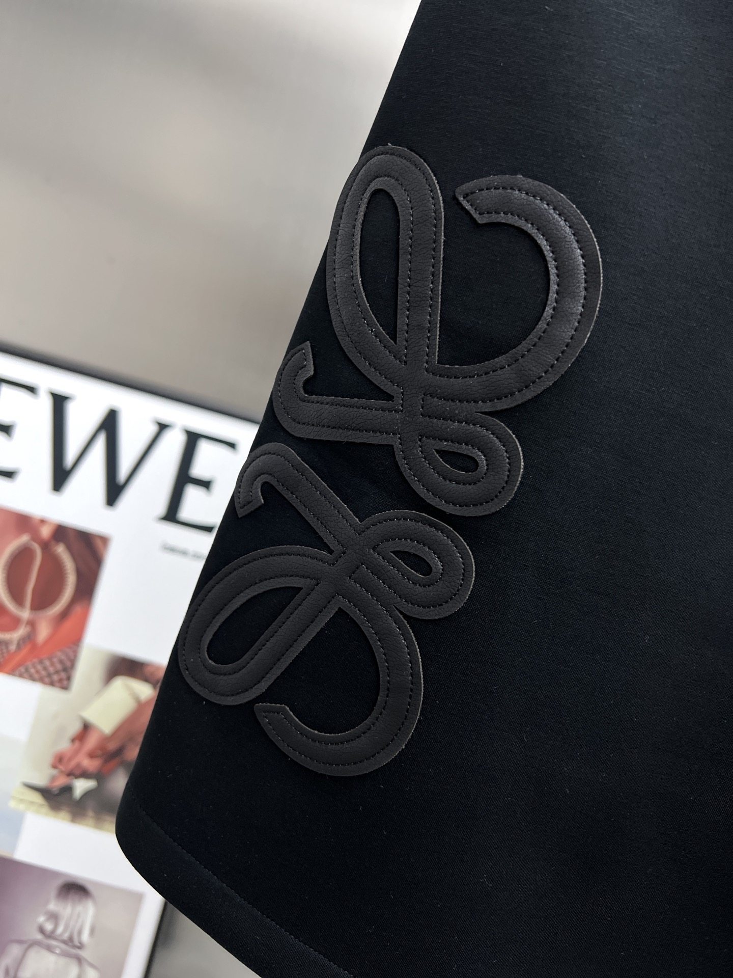 Loewe  休闲裤服装,loewe 6