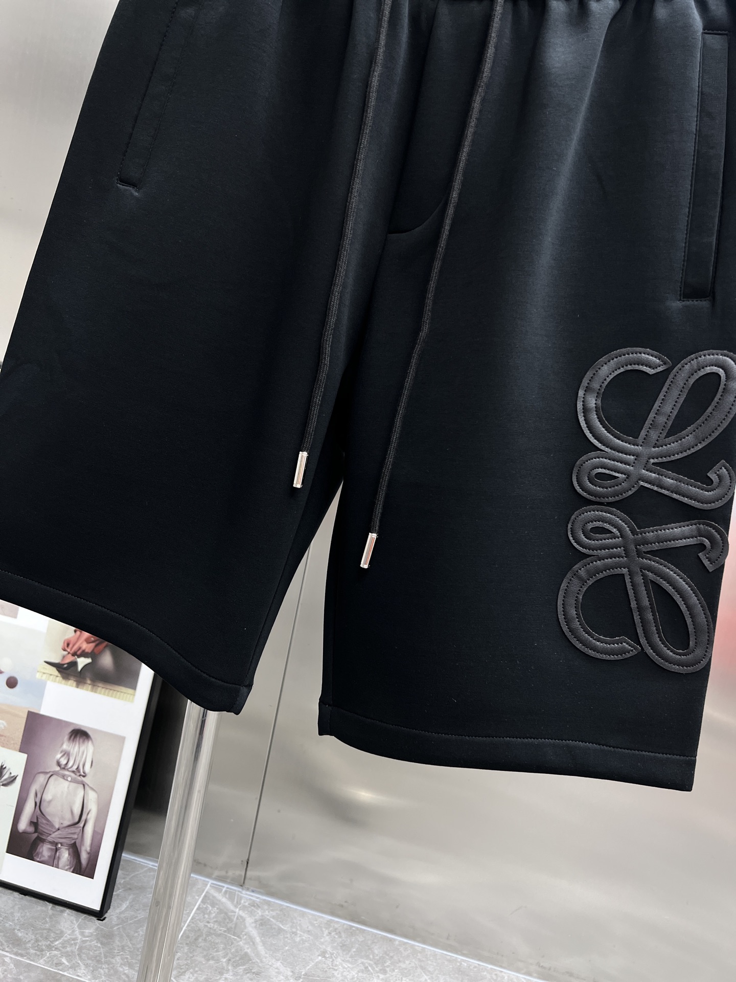 Loewe  休闲裤服装,loewe 8