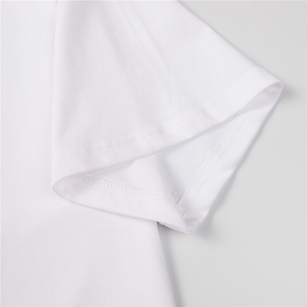 High-Quality Custom T-Shirt with Fog Stamp Design in White and Black - 图片 7