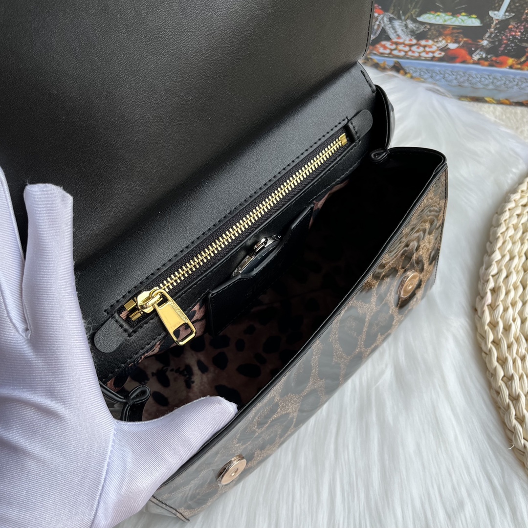 Chanel Luxury Atelier Designer Belt Accessories Ref.795FF40F 8