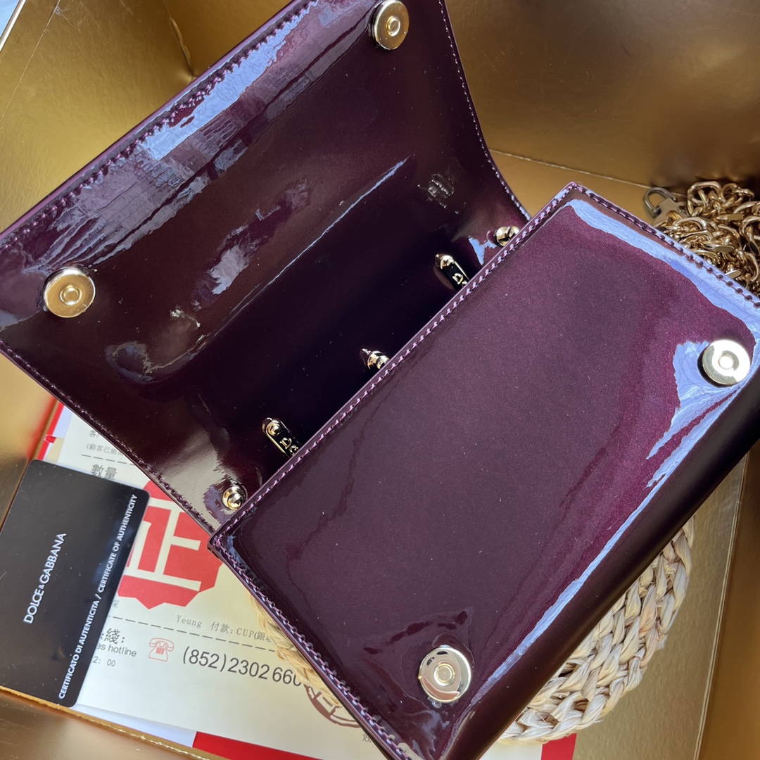 Loewe Classic Handcrafted Luxury Leather Shoulder Bag Ref.87B98E5B 8