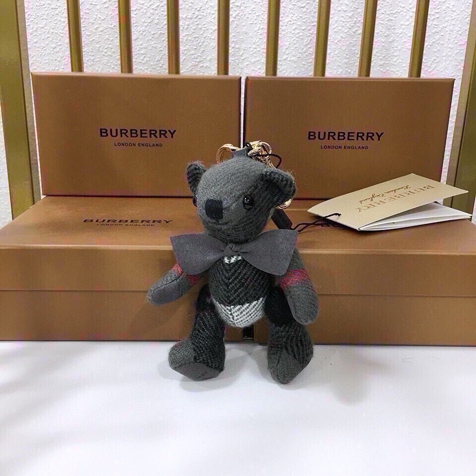 $179 Burberry Teddy Bear with Velvet and Key Buttons, High Quality and Toxic-Free Polyester Fibres - 图片 7