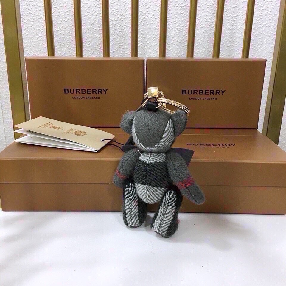 $179 Burberry Teddy Bear with Velvet and Key Buttons, High Quality and Toxic-Free Polyester Fibres - 图片 9