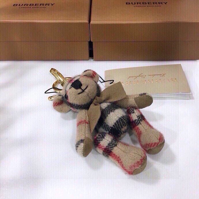 Burberry Teddy Bear in Soft Velvet Fabric, $179 with Original Picture - 图片 3