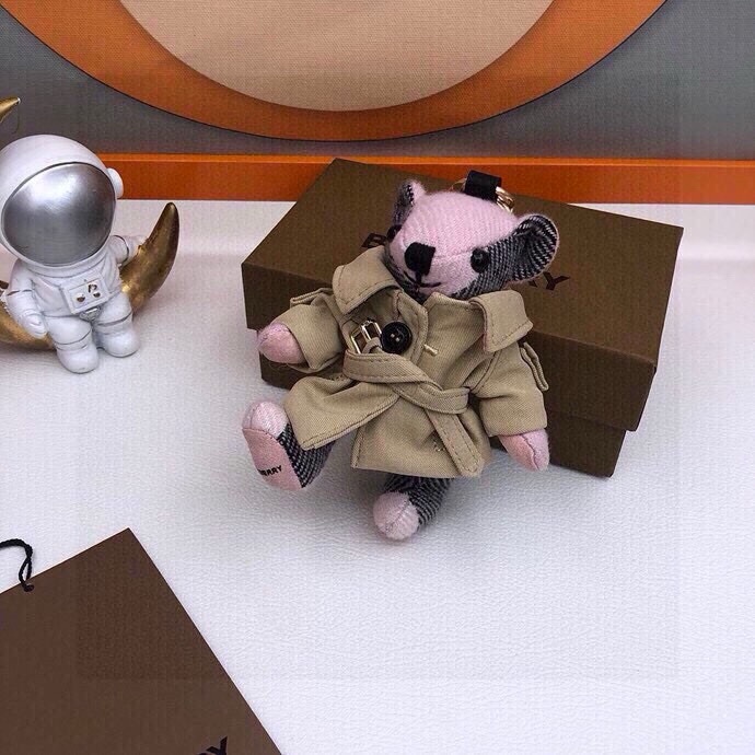 High-Quality Burberry Bear Plush Toy on Sale, Safe Materials, Perfect Symmetry, 12cm Size - 图片 8