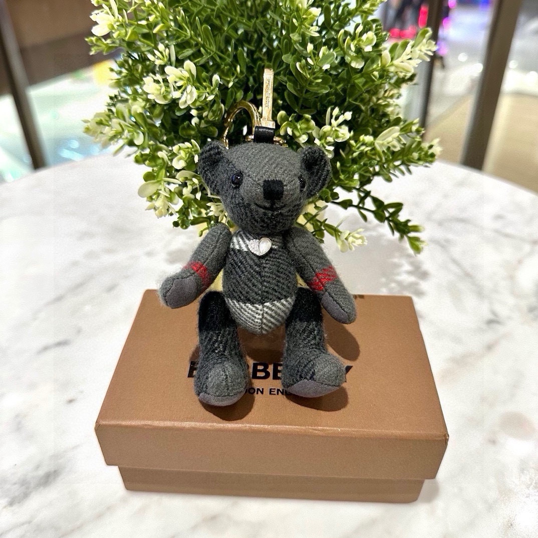 Luxury Burberry Teddy Bear with Velvet and Key Buttons, 100% Safe Materials, 12cm. - 图片 6