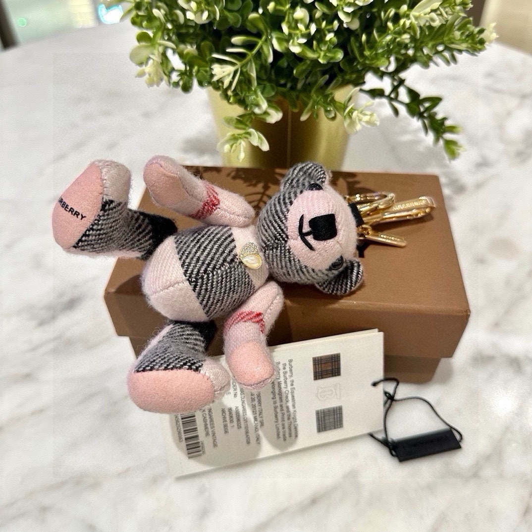 Burberry Teddy Bear with Velvet and Key Buttons, $189 Original Picture, New Sale - 图片 9