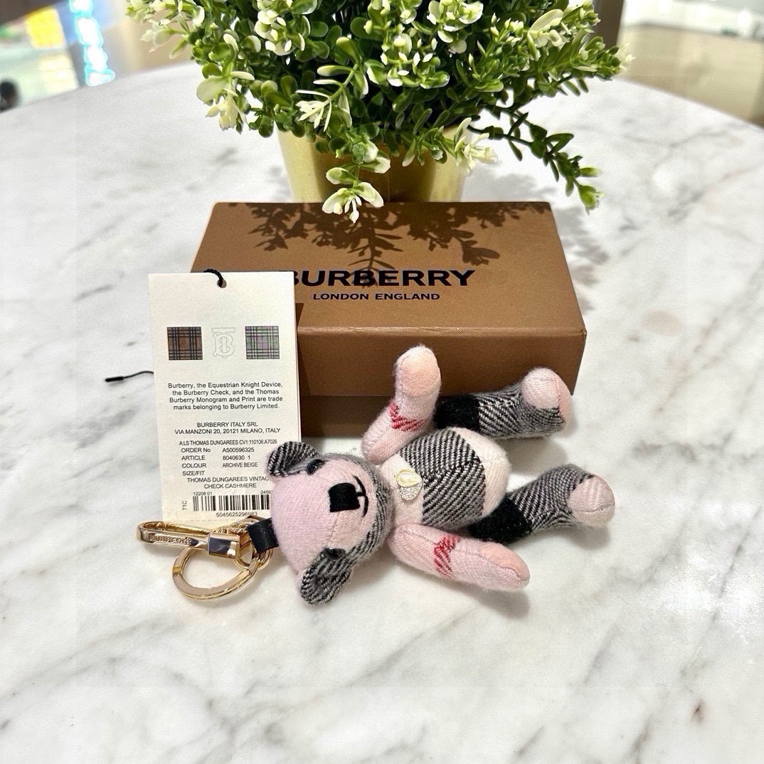 Burberry Teddy Bear with Velvet and Key Buttons, $189 Original Picture, New Sale - 图片 6