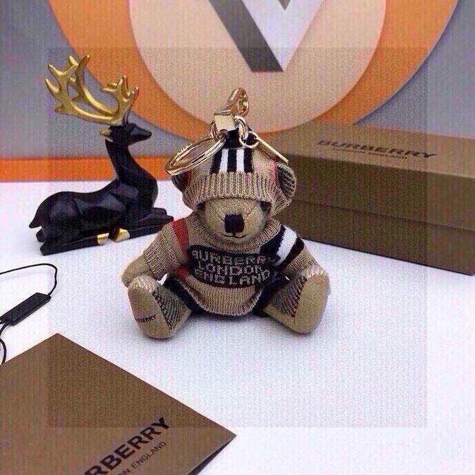 “Burberry Velvet Teddy Bear with Key Button in Original Packaging” - 图片 3