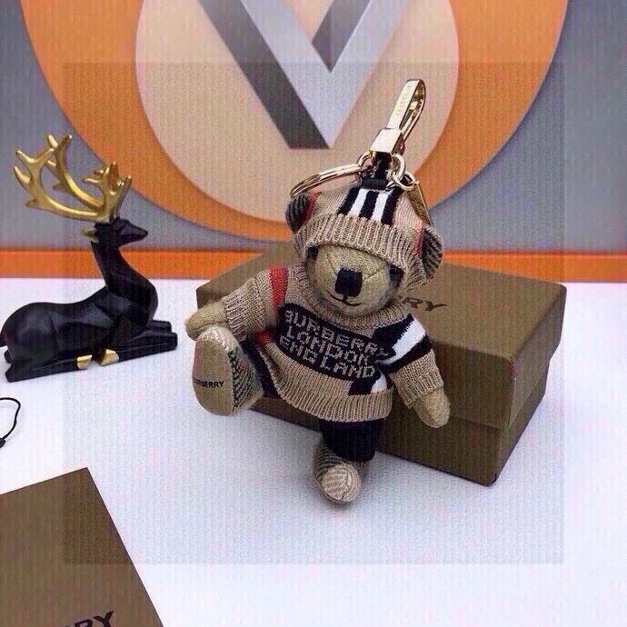 Luxurious Burberry Velvet Teddy Bear Keychain with Original Packaging for Sale - 图片 5