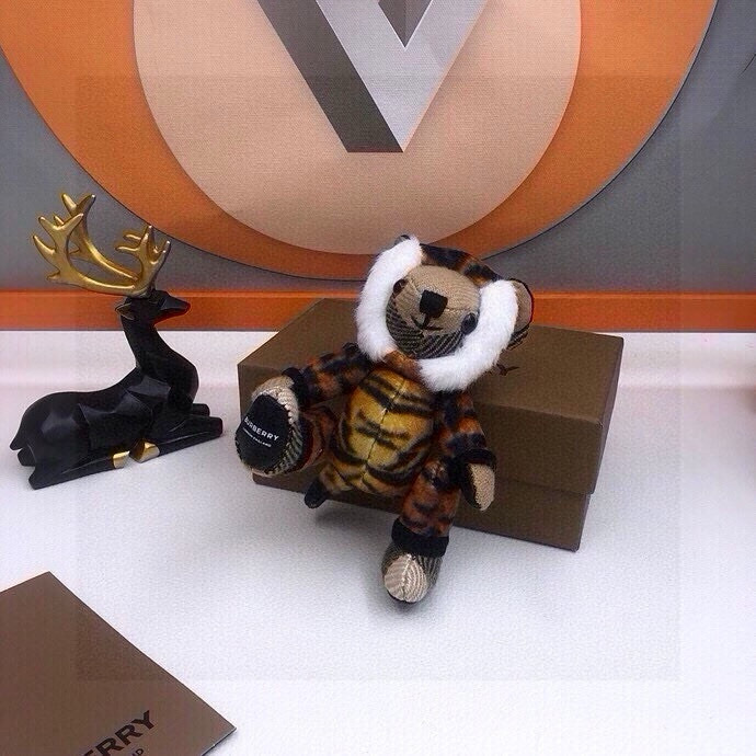 Burberry Thomas Teddy Bear in Tiger Costume with Original Picture – $222 - 图片 8
