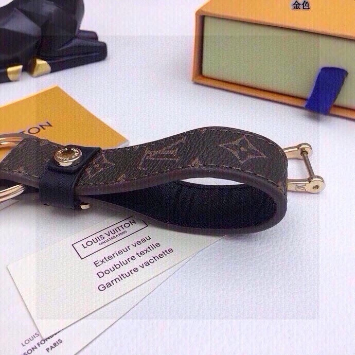 LV Dragonne Key Ring: Virgil Abloh-Inspired Design for Louis Vuitton Spring/Summer 2023 - 图片 9