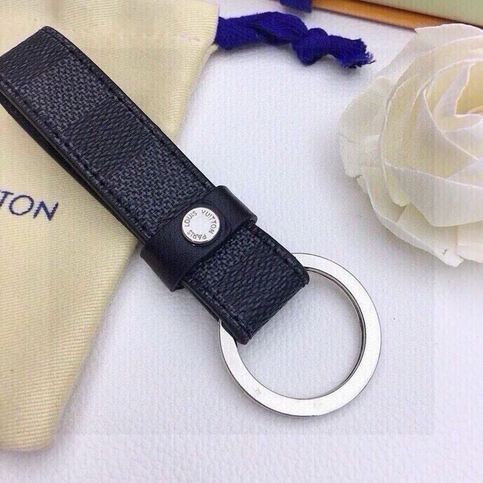 Louis Vuitton Dragonne Key Ring in Collaboration with Virgil Abloh for Spring 2023. - 图片 4