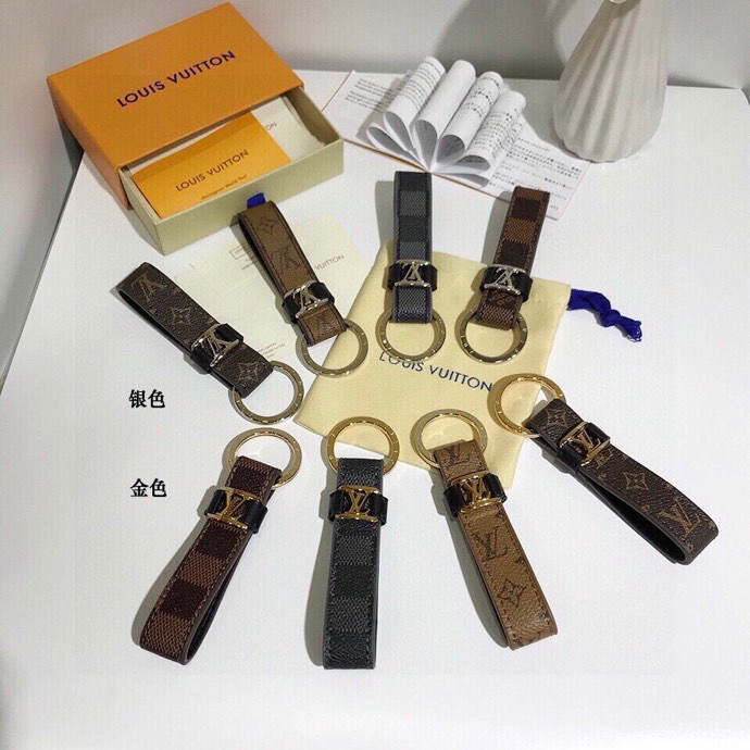 Louis Vuitton Dragonne Key Ring: Virgil Abloh’s 2024 Spring/Summer Premiere Accessory