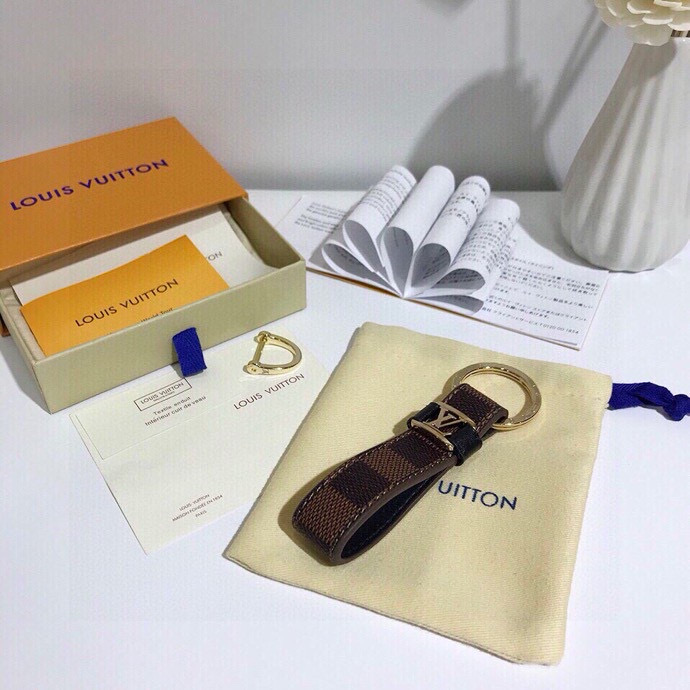 Louis Vuitton Dragonne Key Ring: 2024 Spring/Summer Collection by Virgil Abloh - 图片 4
