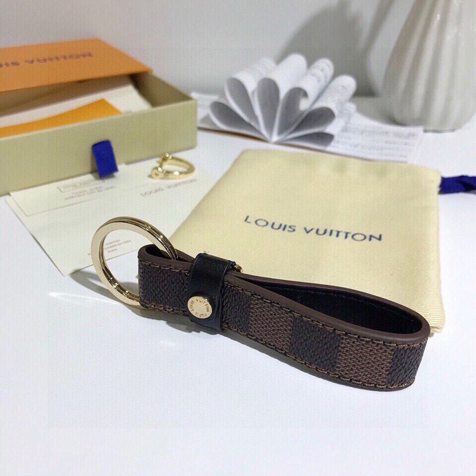 Louis Vuitton Dragonne Key Ring: 2024 Spring/Summer Collection by Virgil Abloh - 图片 6