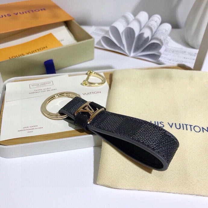 Louis Vuitton Dragonne Key Ring with Virgil Abloh Design for 2024 Collection - 图片 8