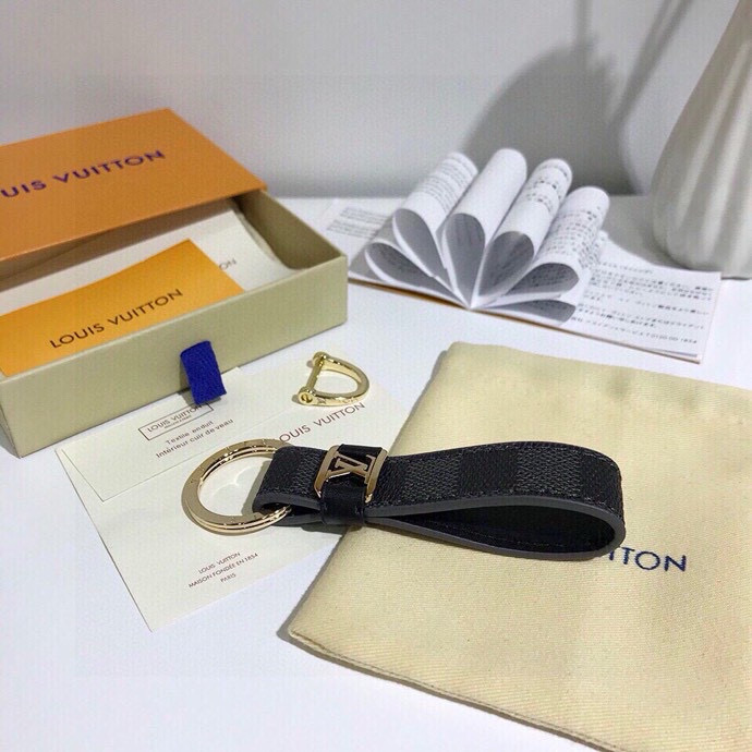 Louis Vuitton Dragonne Key Ring with Virgil Abloh Design for 2024 Collection - 图片 7