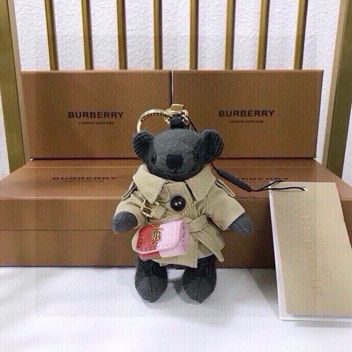 Burberry Teddy Bear: Soft Velvet, Symmetrical Design, Premium Quality, $222. - 图片 2