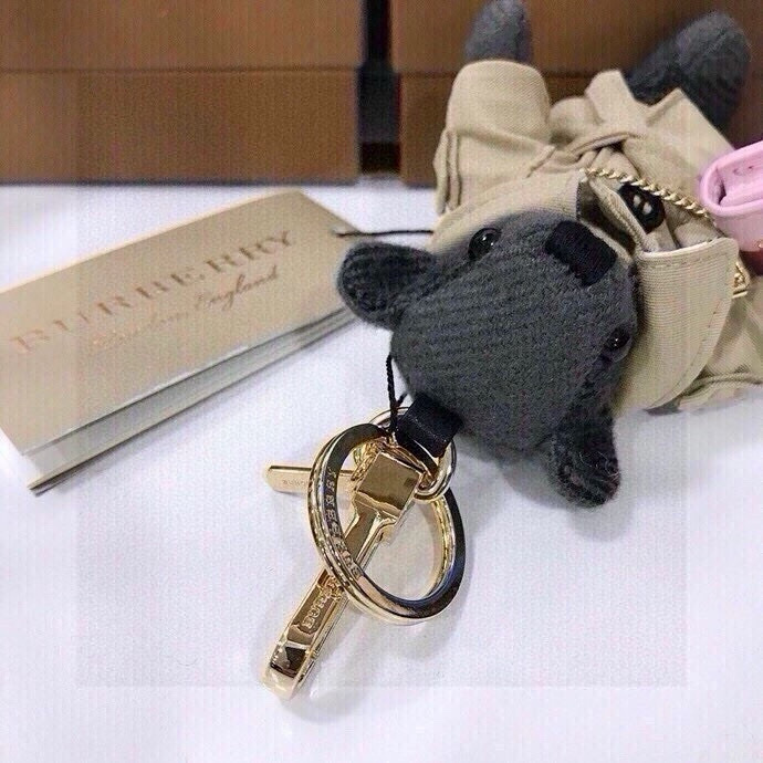 Burberry Teddy Bear: Soft Velvet, Symmetrical Design, Premium Quality, $222. - 图片 4