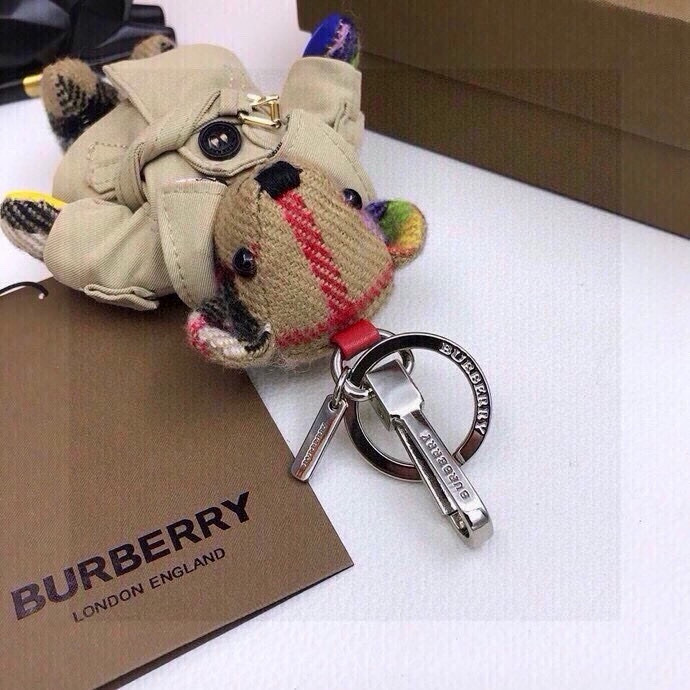 “Soft Velvet Bear Doll with Symmetrical Features, $222 – New Sale!” - 图片 6