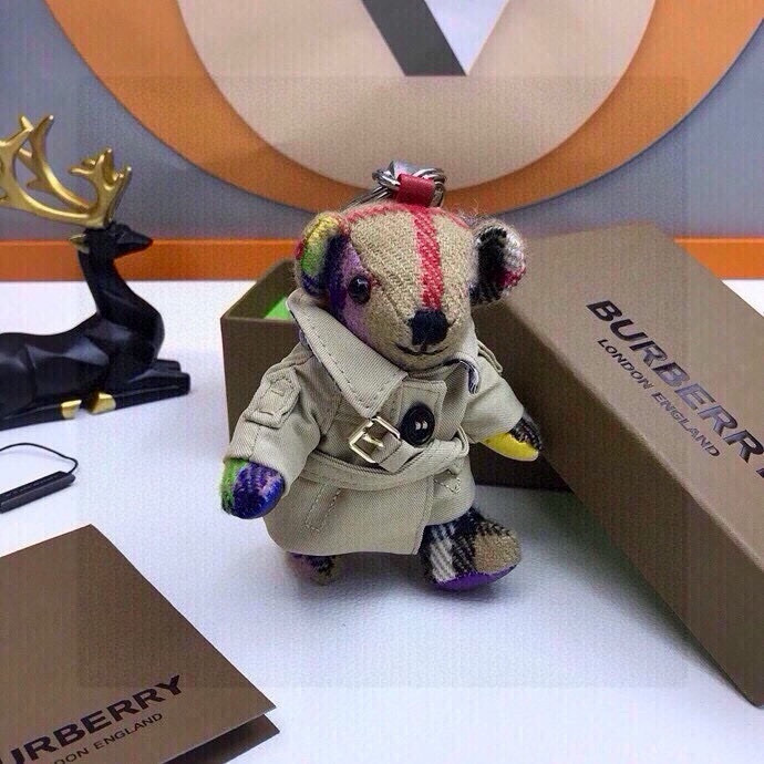 “Soft Velvet Bear Doll with Symmetrical Features, $222 – New Sale!” - 图片 7