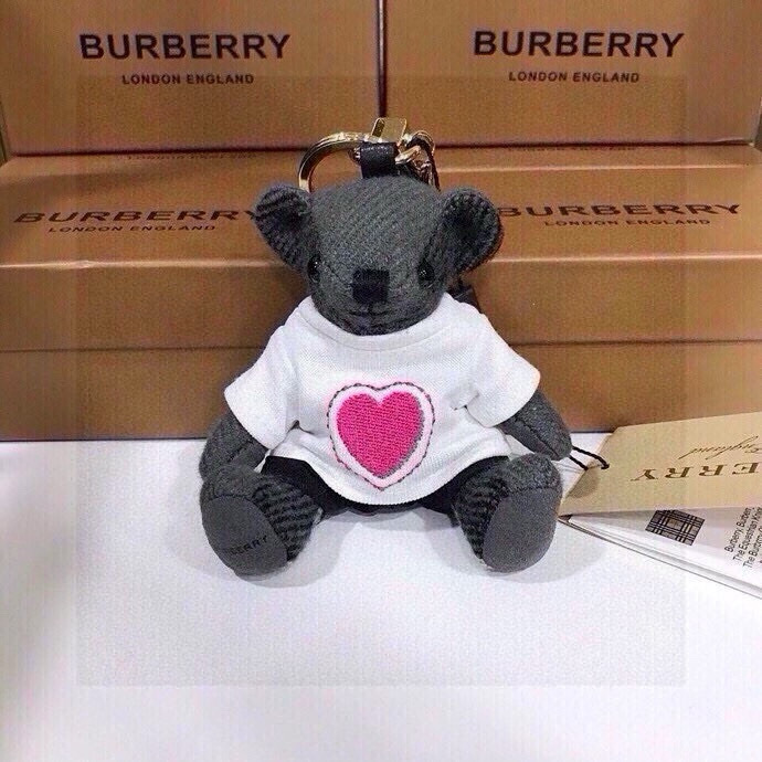 $209 Burberry Velvet Bear: High-Quality, Symmetrical Design, Toxic-Free, Wool Fabric, Unique Packaging - 图片 9