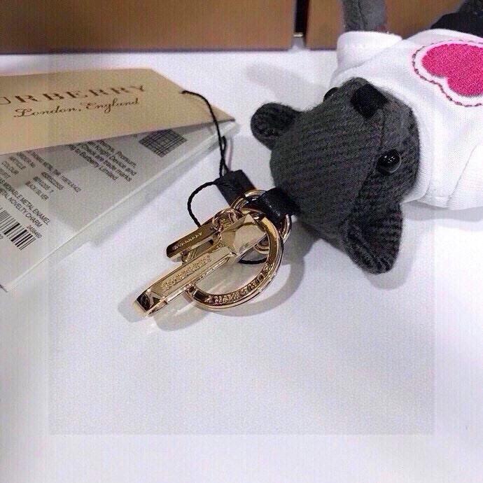 $209 Burberry Velvet Bear: High-Quality, Symmetrical Design, Toxic-Free, Wool Fabric, Unique Packaging - 图片 5