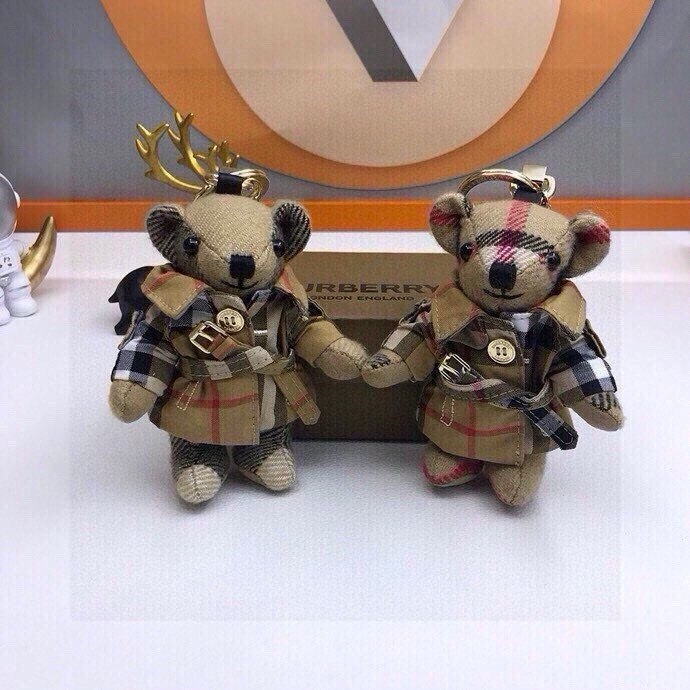 Burberry Teddy Bear Sale: $264, Soft Velvet Fabric, Quality Guarantee - 图片 1