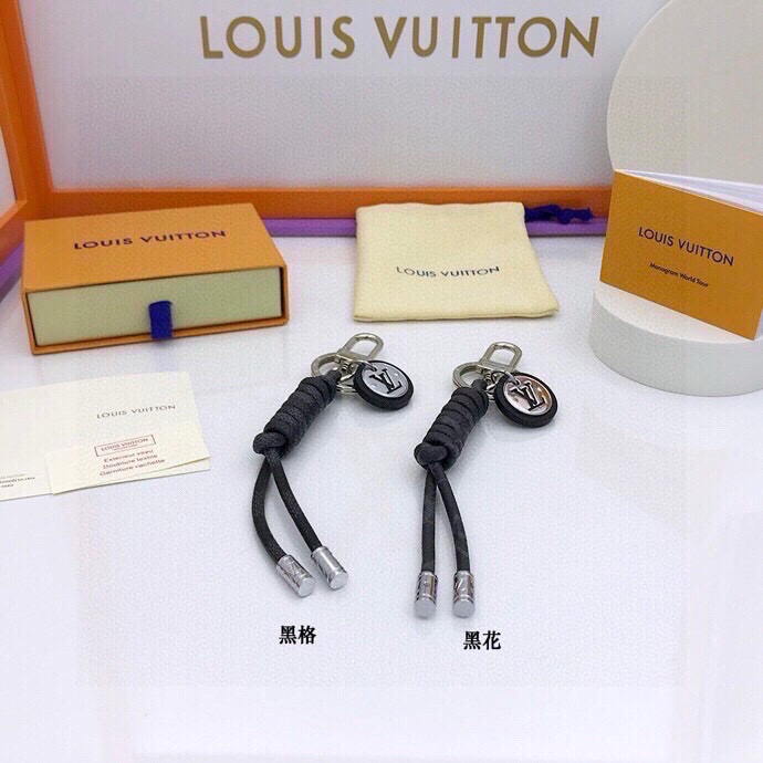 Louis Vuitton Leather Rope Key Holder: Stylish and Versatile Bag Charm