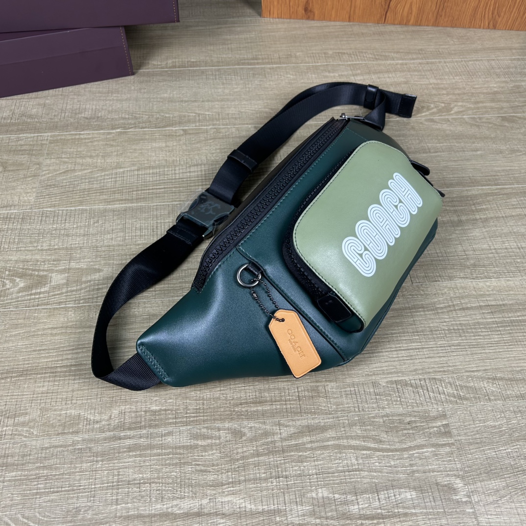 Coach C6653 标志TRACK 胸包腰包 PVC老花料配进口头层牛皮 客供五金 内置多功能袋