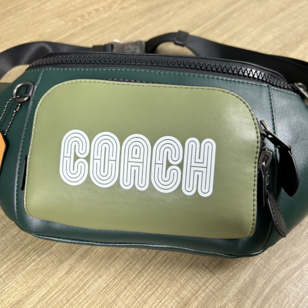 Coach C6653 标志TRACK 胸包腰包 PVC老花料配进口头层牛皮 客供五金 内置多功能袋